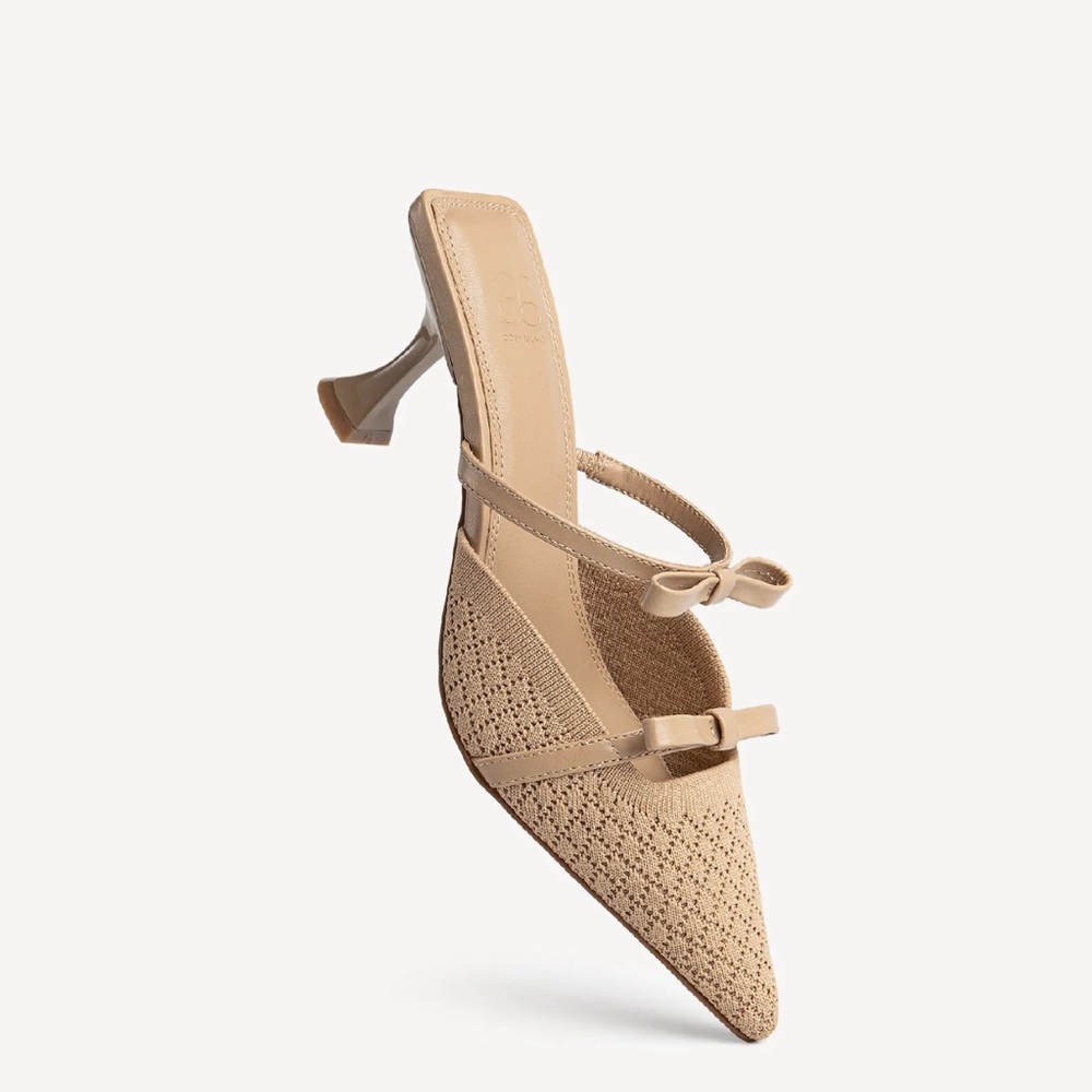 Chic Tan Women's Heels